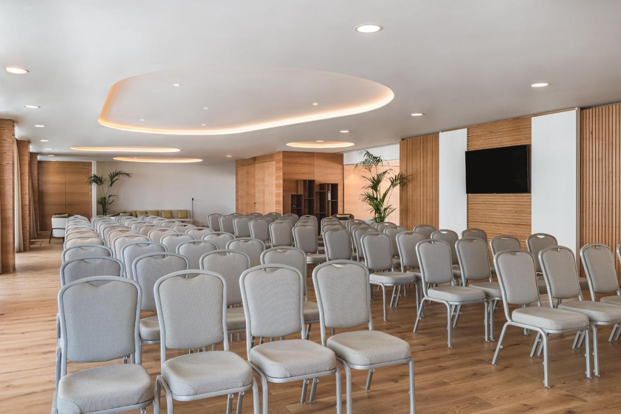 Hyatt Regency Hotel