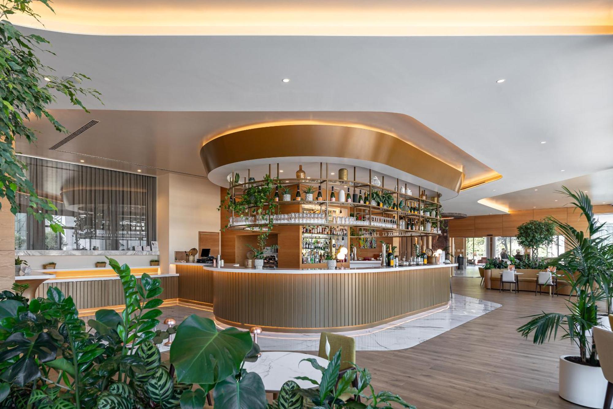Hyatt Regency 5*