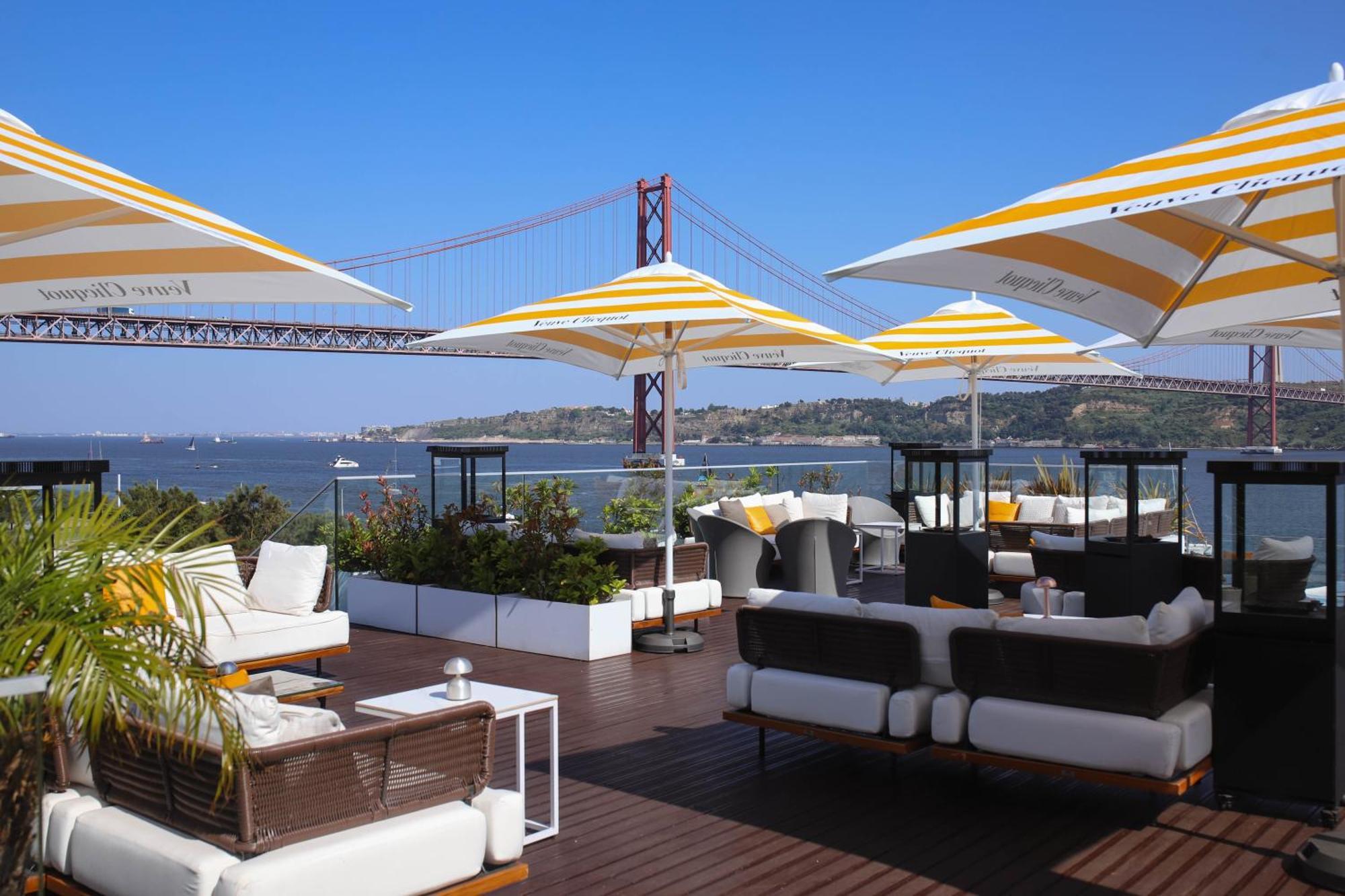 Hyatt Regency Hotel 5*